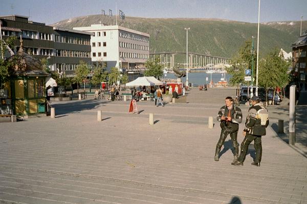 imm002